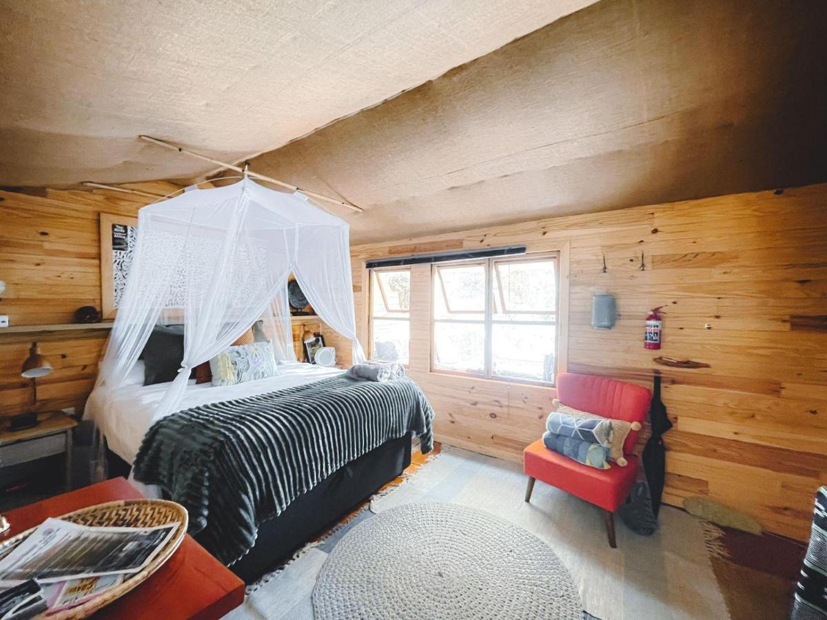 Adventurers Escape Apartment The Crags Room photo